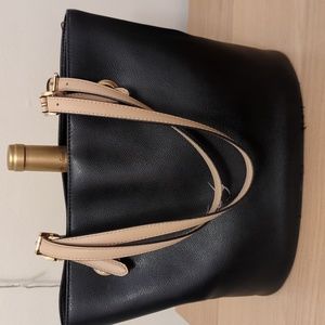 Michael Kors medium tote purse